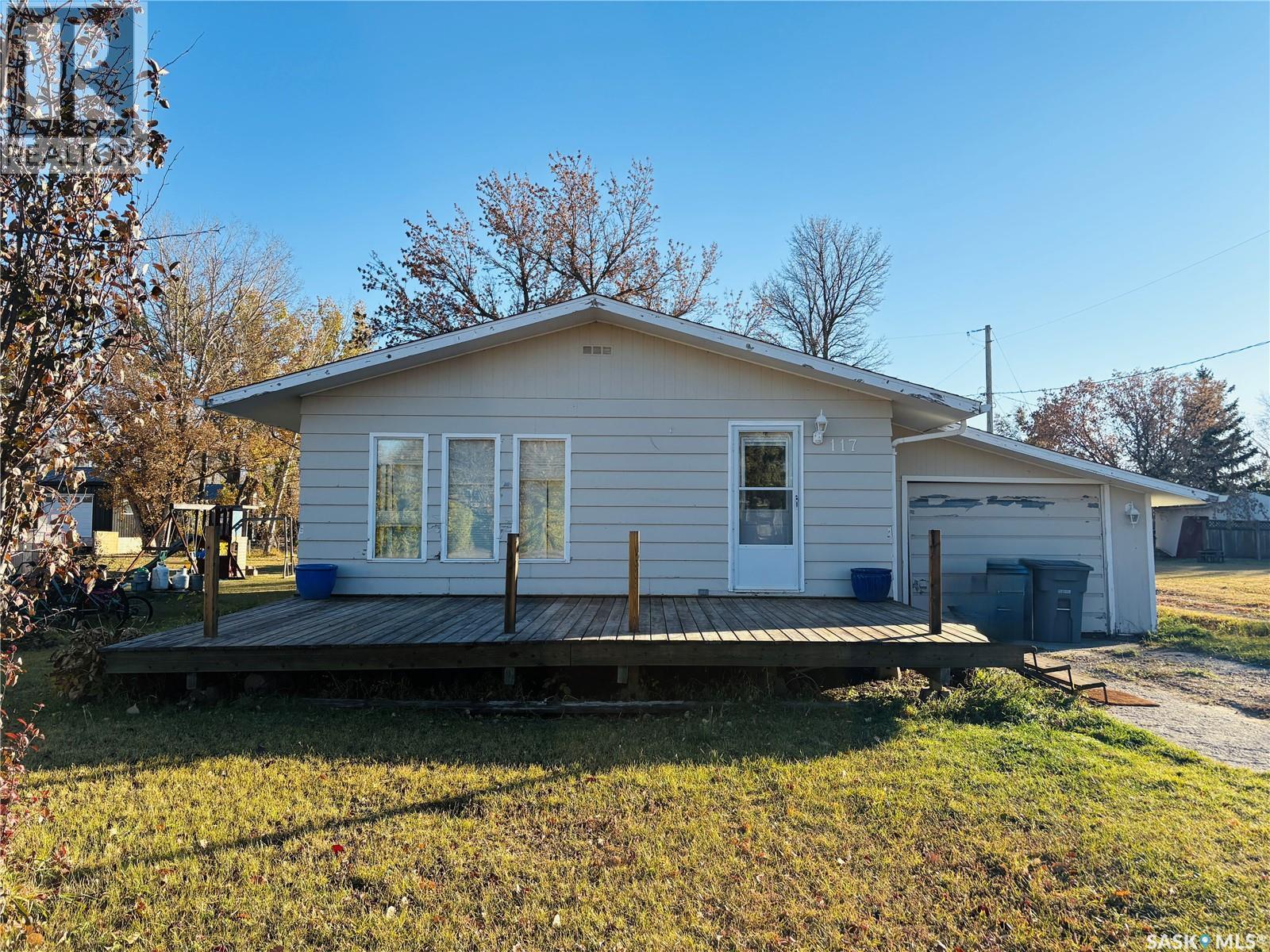 117 King Street, Stewart Valley, SK - Outdoor