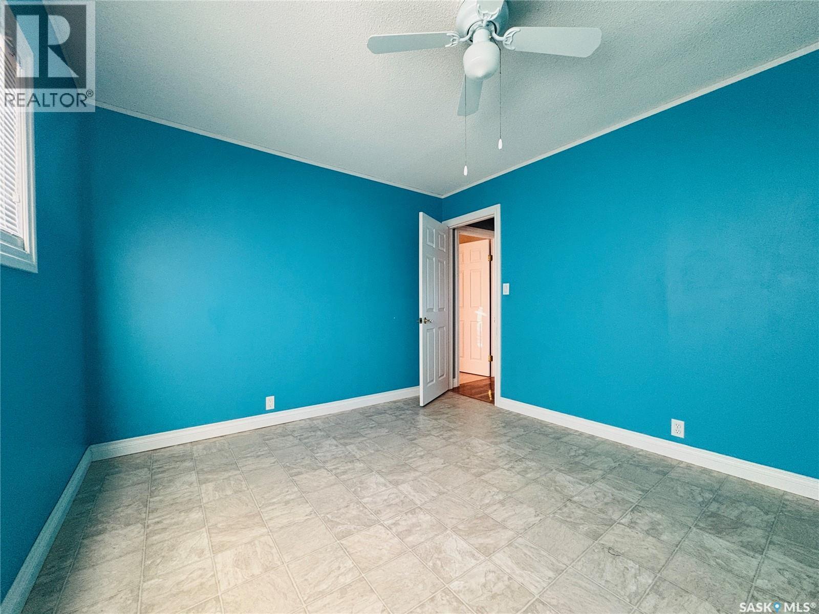 117 King Street, Stewart Valley, SK - Indoor Photo Showing Other Room