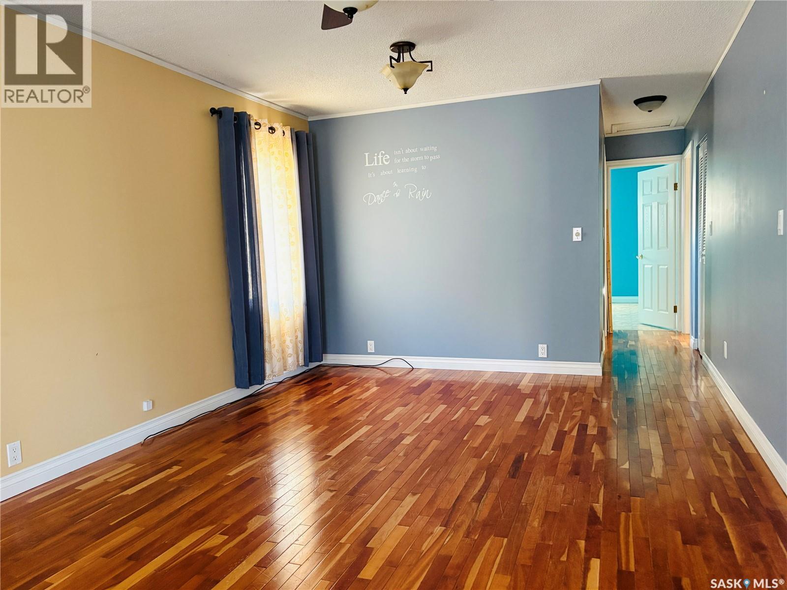 117 King Street, Stewart Valley, SK - Indoor Photo Showing Other Room