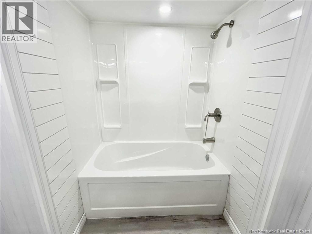 7781 Rte 117, Black River Bridge, NB - Indoor Photo Showing Bathroom