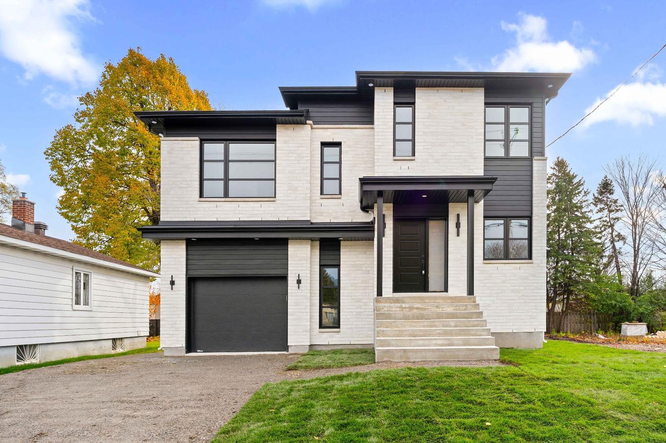 Frontage - 7 Rue Lavigne, Boisbriand, QC - Outdoor With Facade