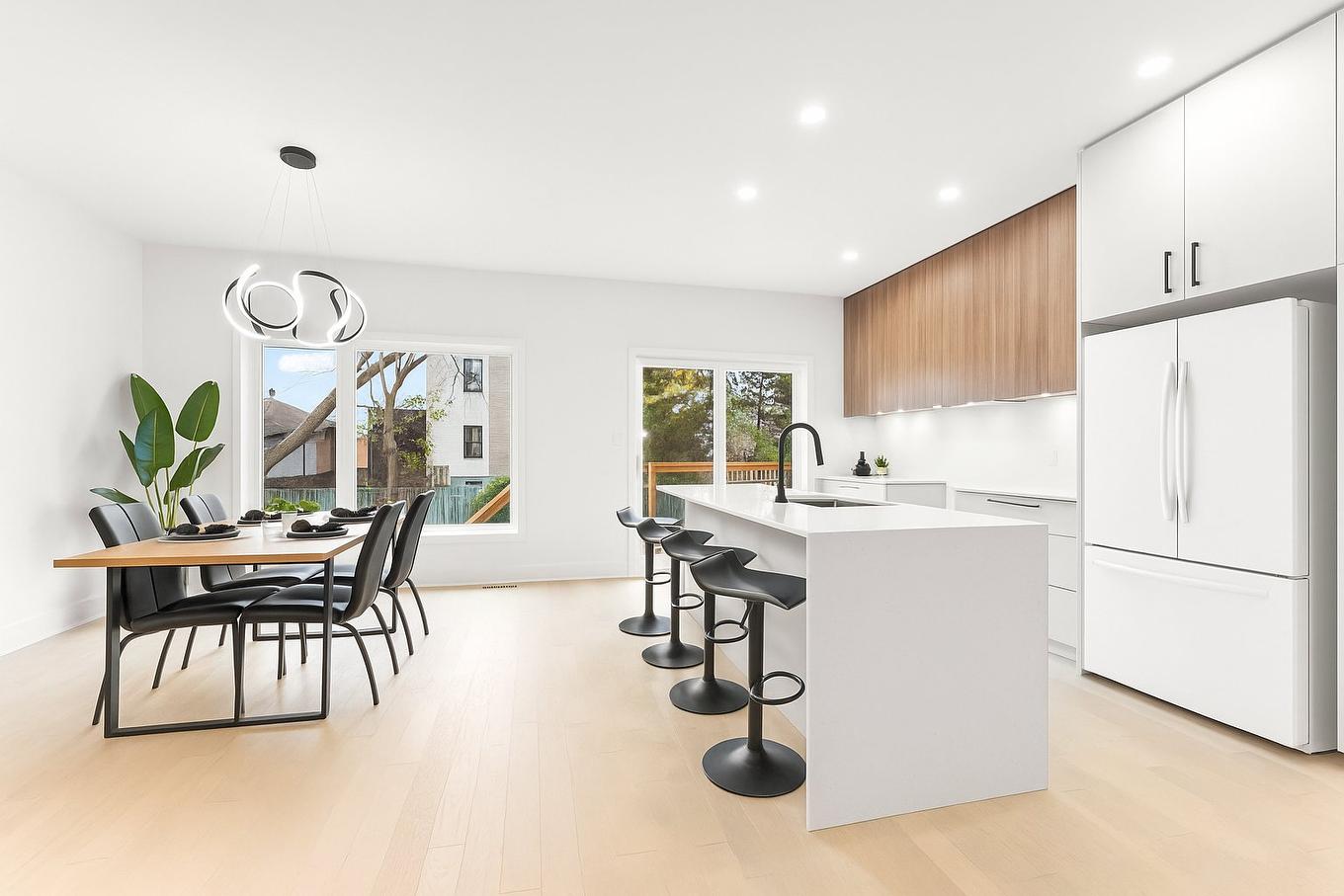 Kitchen - 7 Rue Lavigne, Boisbriand, QC - Indoor