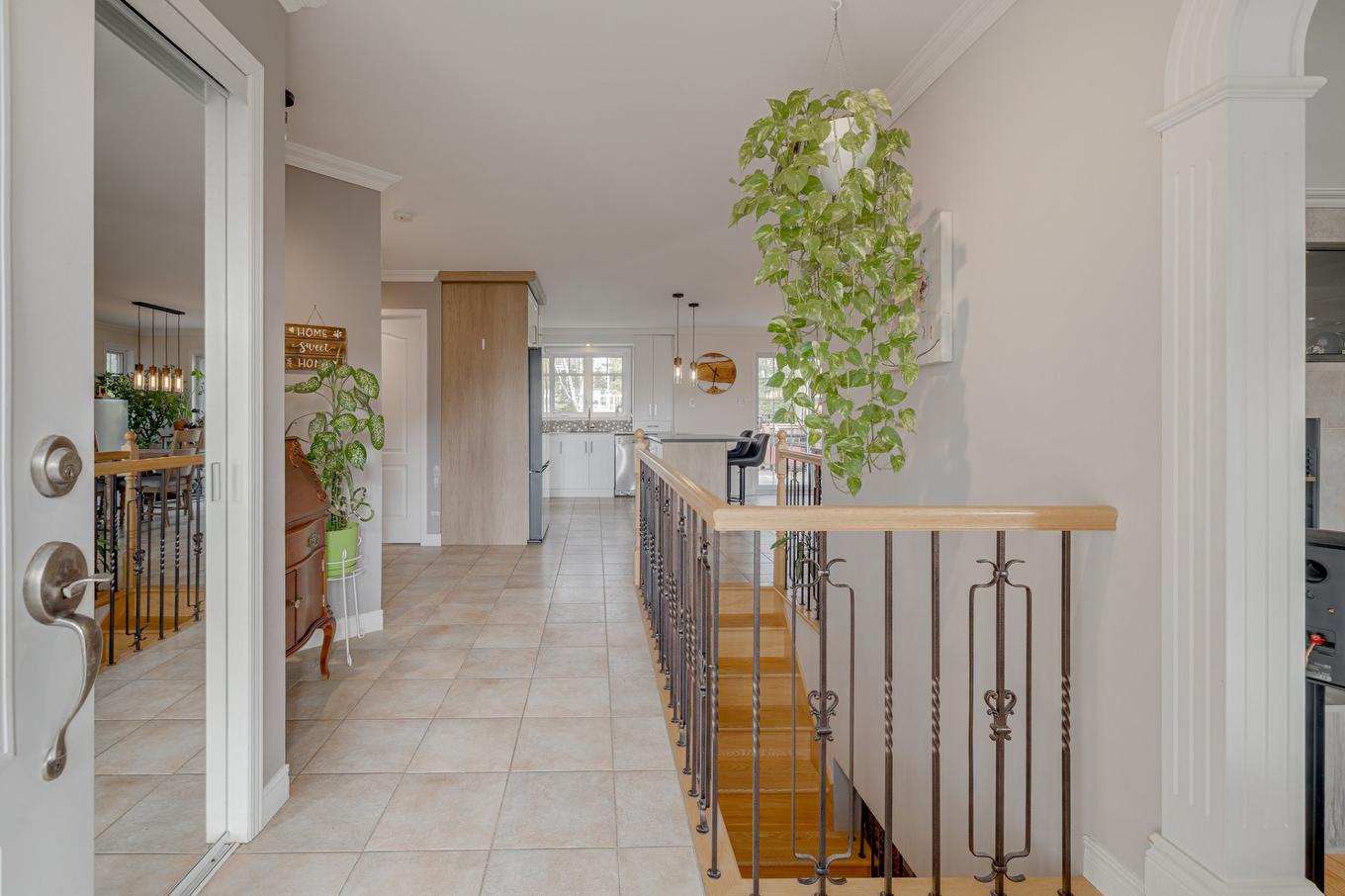 Corridor - 900 Rue Vauquelin, Neuville, QC - Indoor Photo Showing Other Room