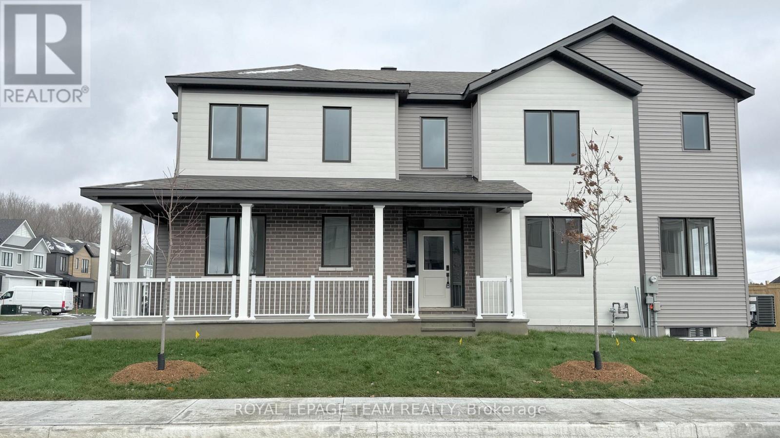122 Tonic Crescent, Ottawa, ON - Outdoor With Deck Patio Veranda With Facade
