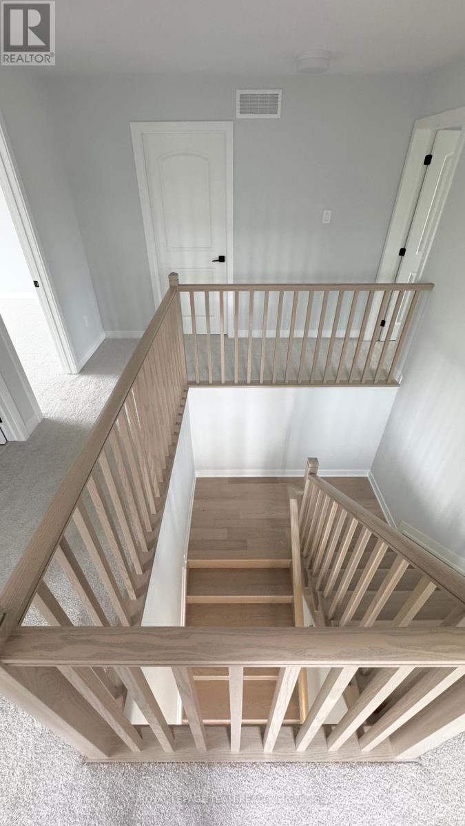 122 Tonic Crescent, Ottawa, ON - Indoor Photo Showing Other Room