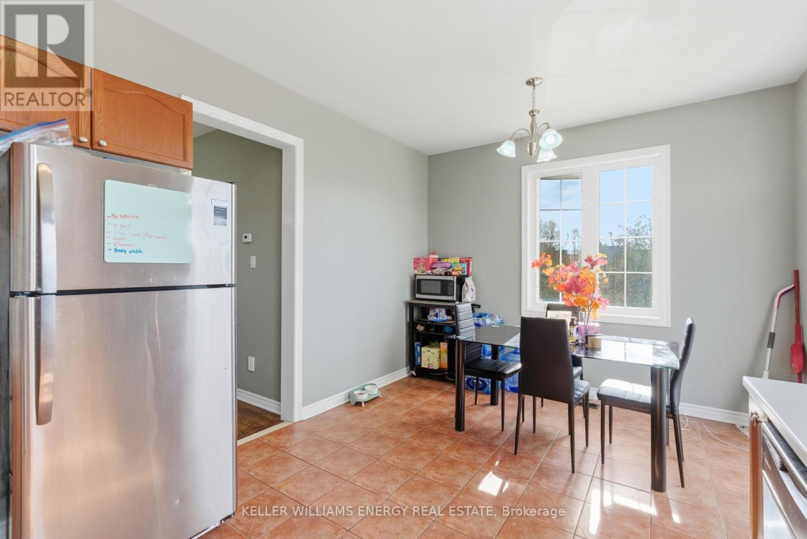 18 Boone Lane, Ajax (South East), ON - Indoor