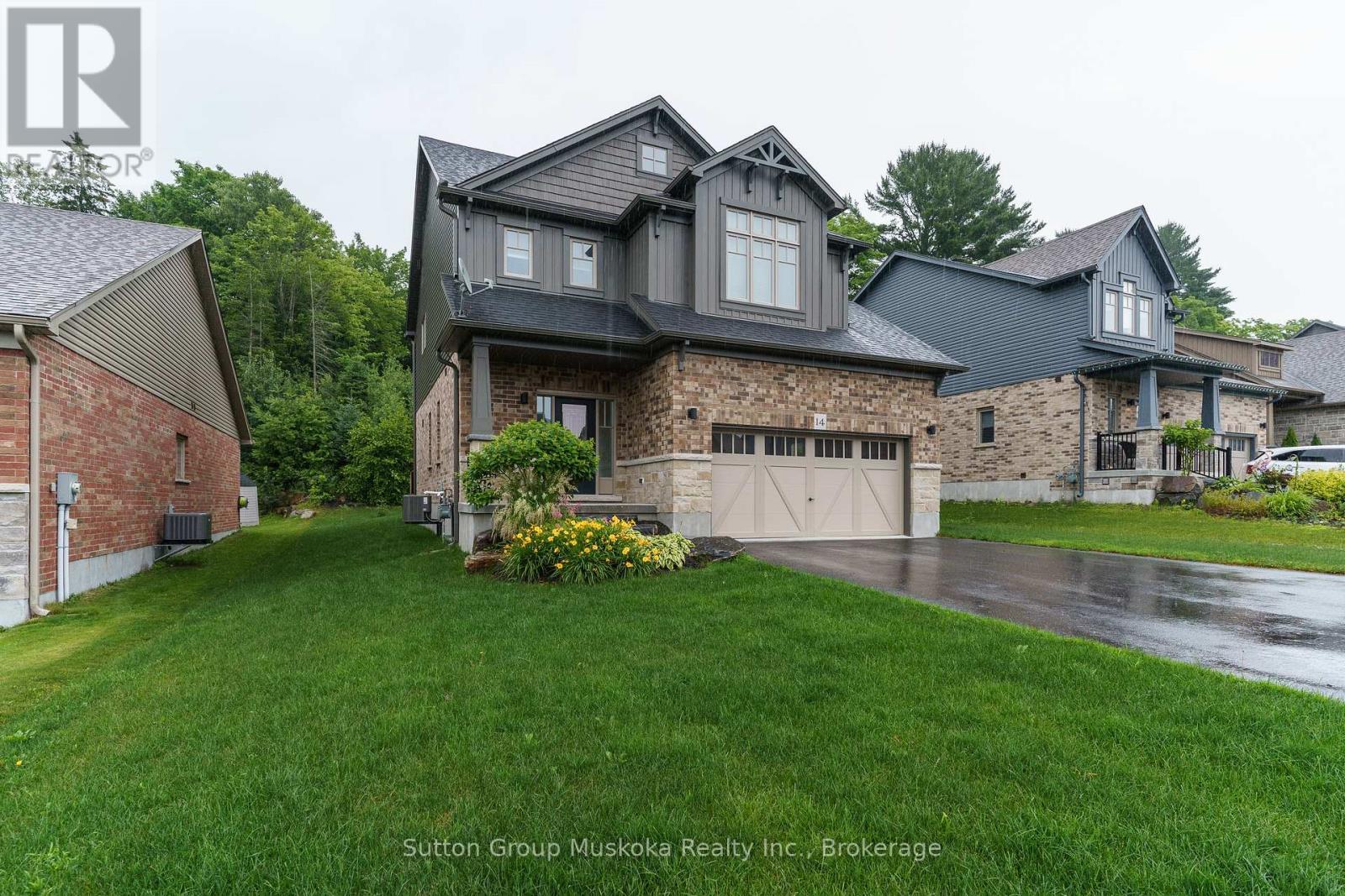 14 Braeside Crescent, Huntsville (Chaffey), ON - Outdoor
