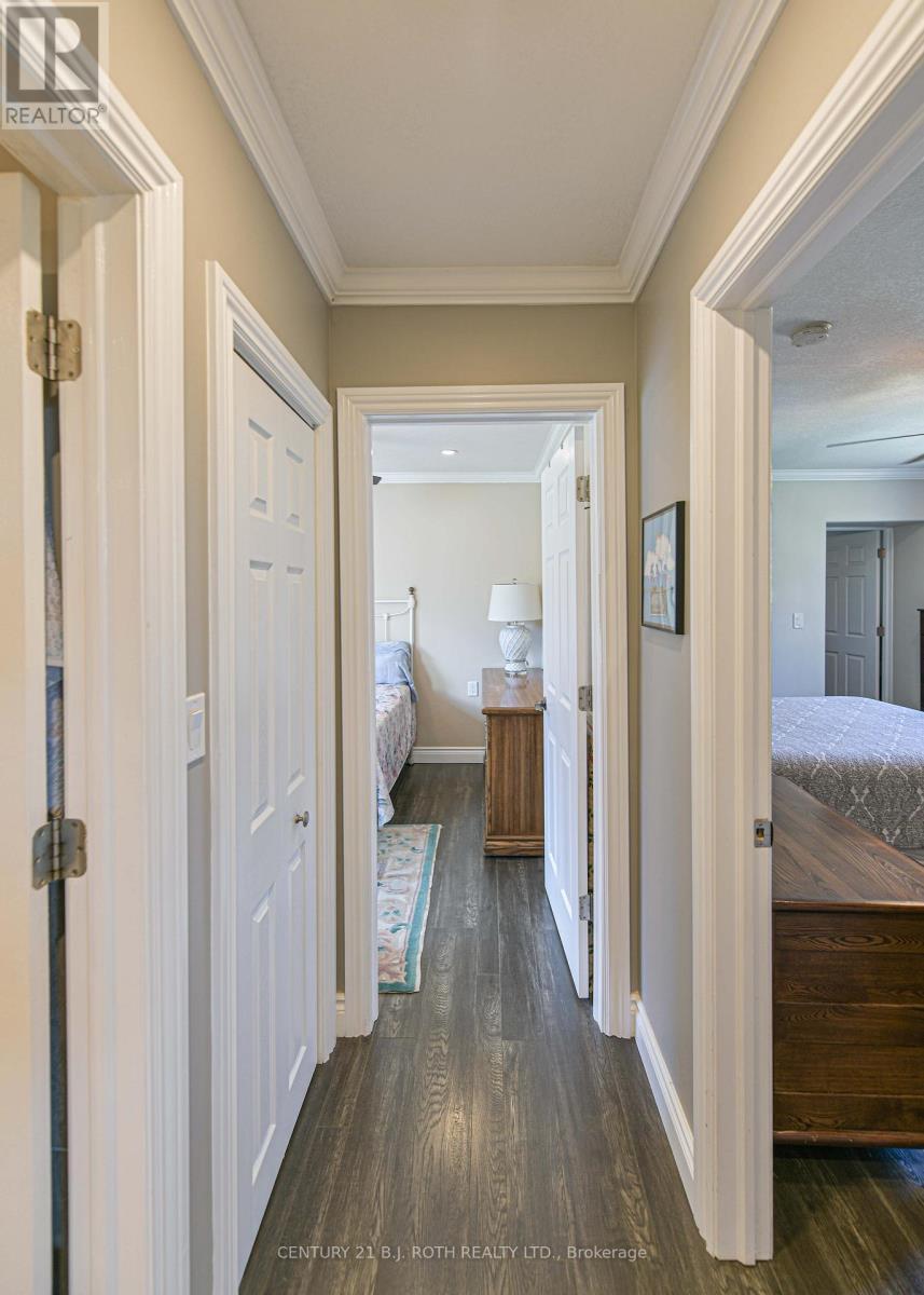 16 First Street, Orillia, ON - Indoor Photo Showing Other Room