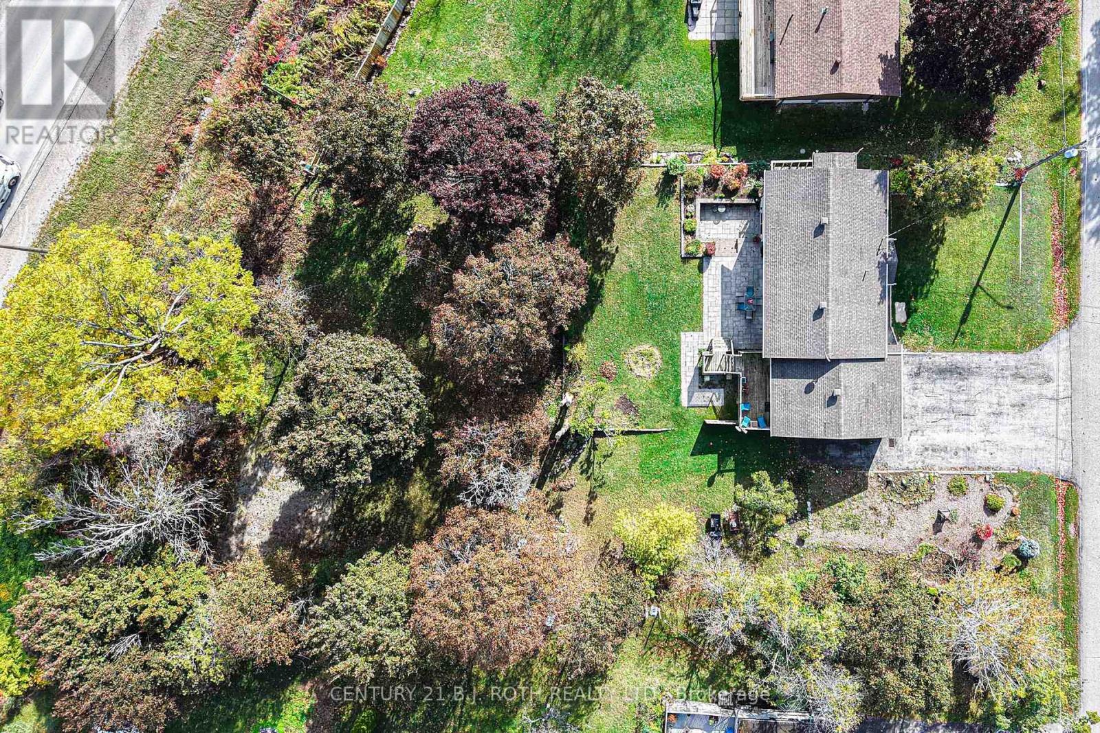 16 First Street, Orillia, ON - Outdoor