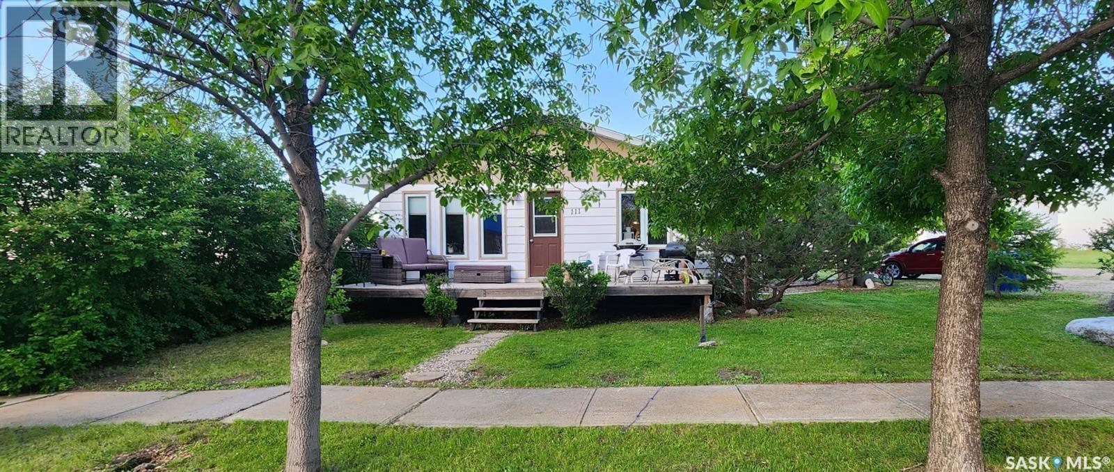 111 Alfred Street, Kyle, SK - Outdoor
