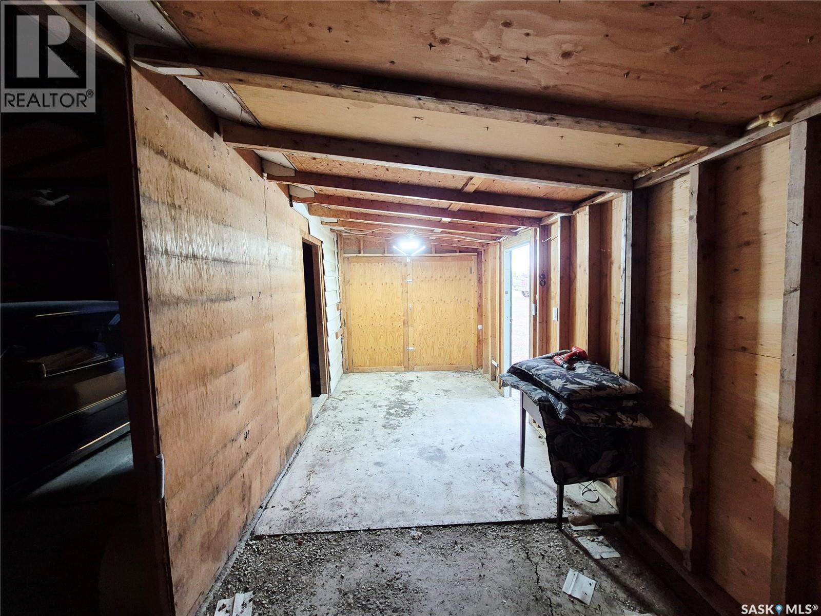 111 Alfred Street, Kyle, SK - Indoor