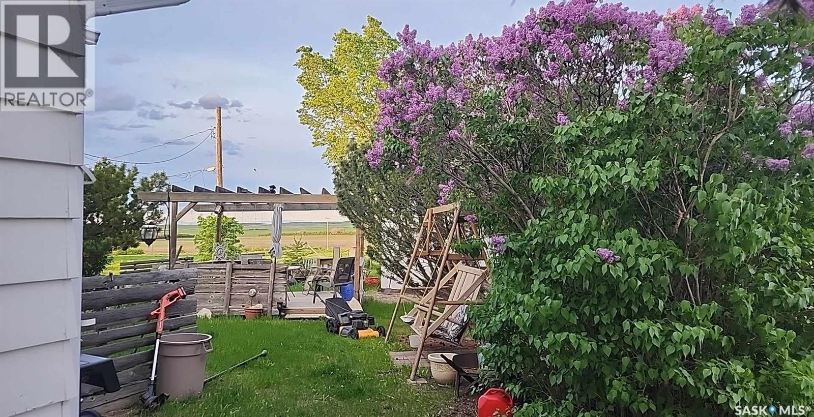 111 Alfred Street, Kyle, SK - Outdoor