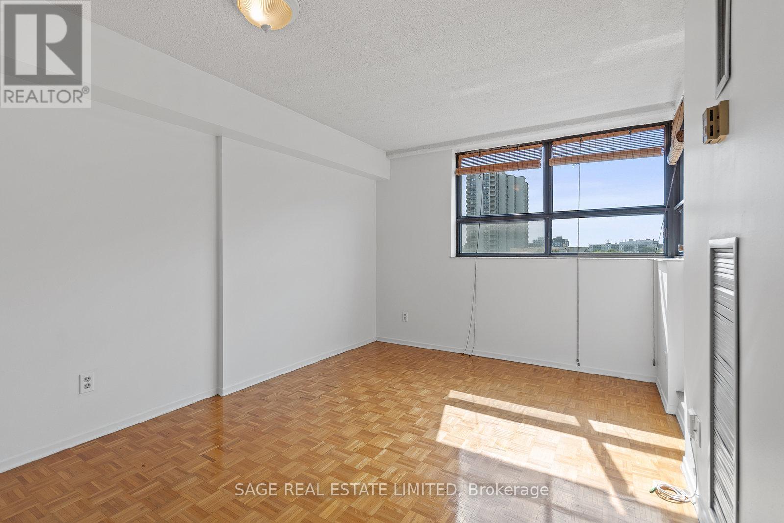 Living - 714 - 80 St. Patrick Street, Toronto, ON - Indoor Photo Showing Other Room