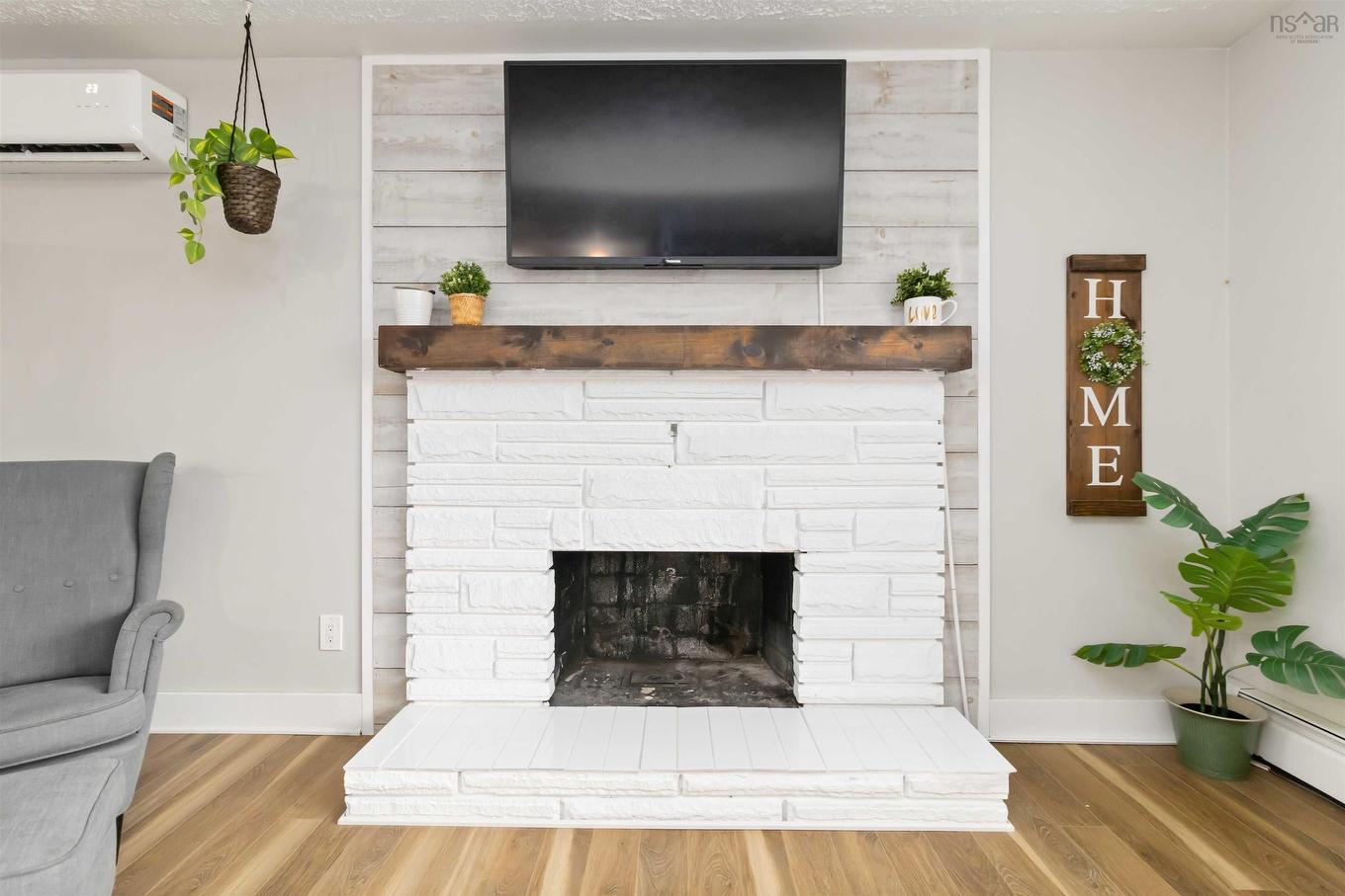 167 Pinetree Crescent, Hammonds Plains, NS