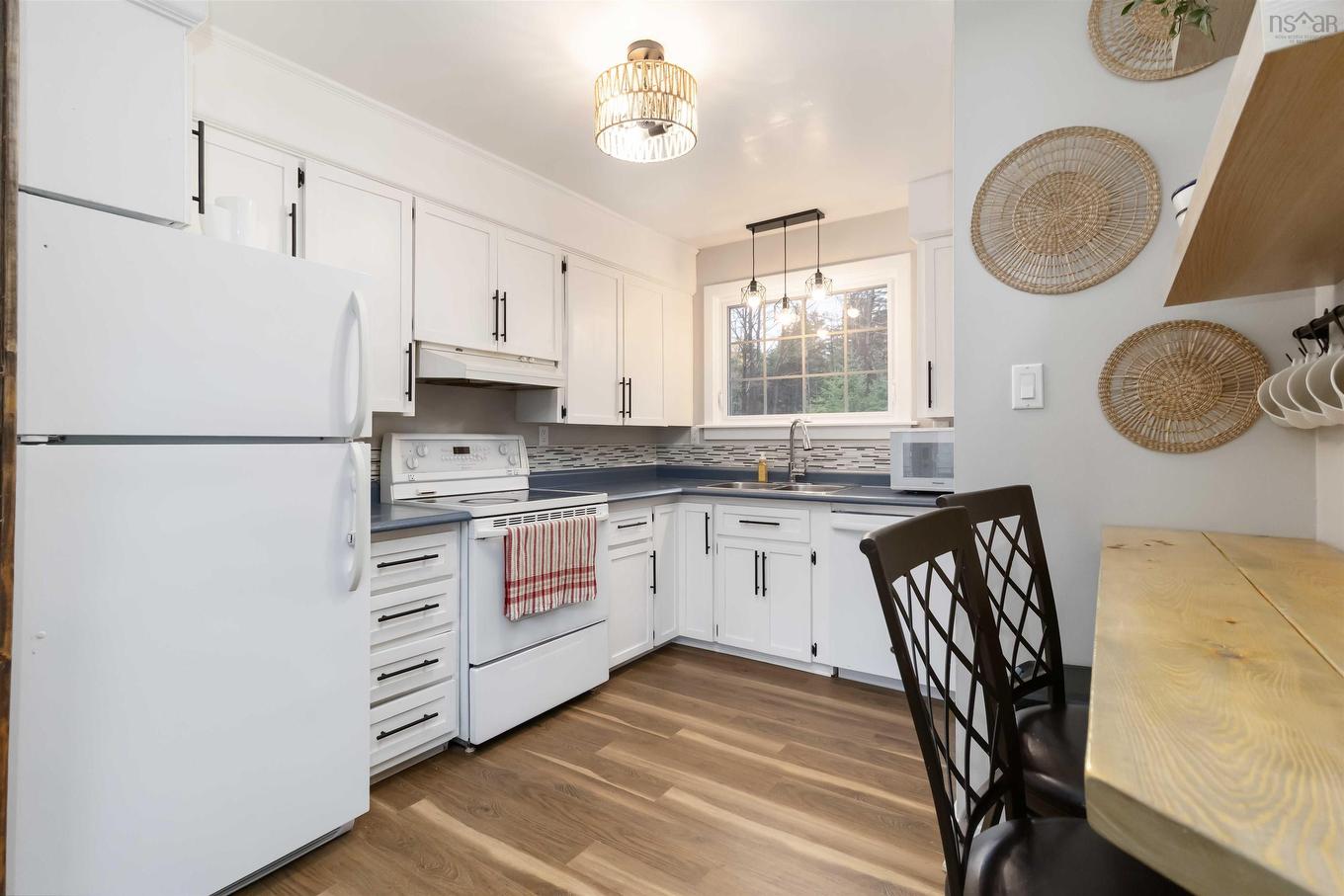 167 Pinetree Crescent, Hammonds Plains, NS