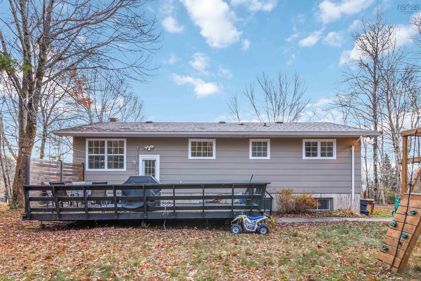 167 Pinetree Crescent, Hammonds Plains, NS