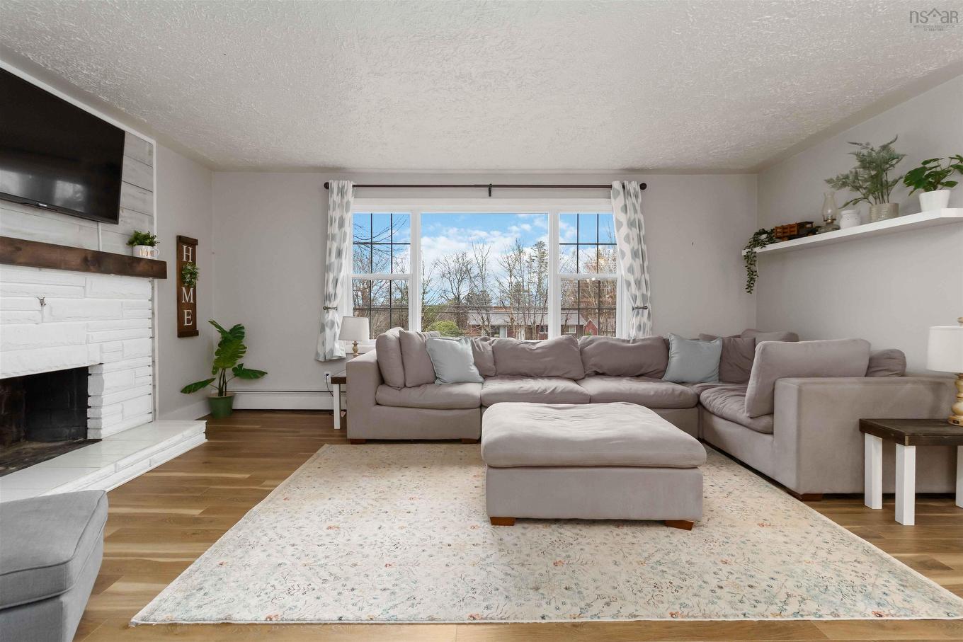 167 Pinetree Crescent, Hammonds Plains, NS