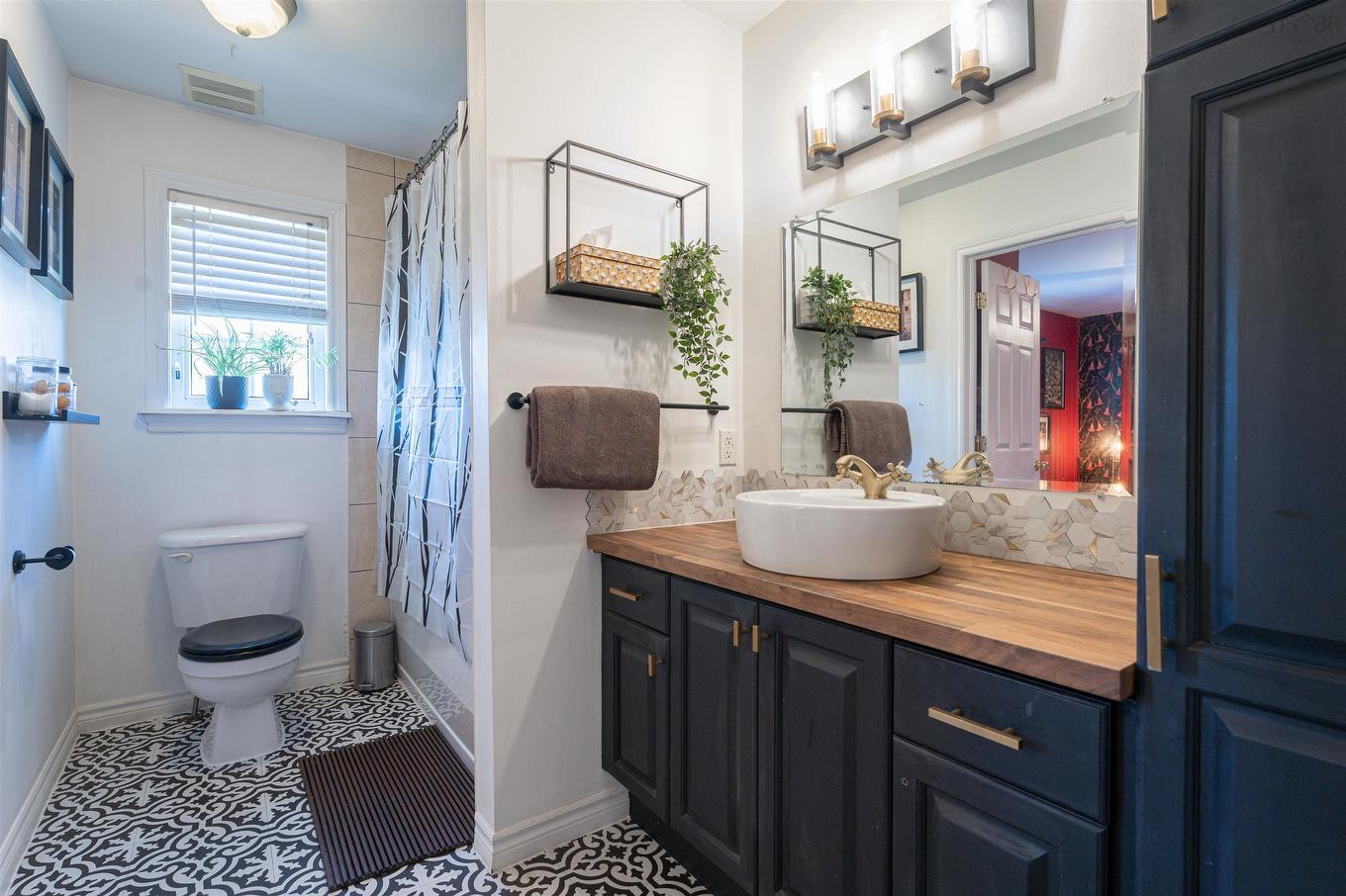 25 Lochiel Circle, Dartmouth, NS