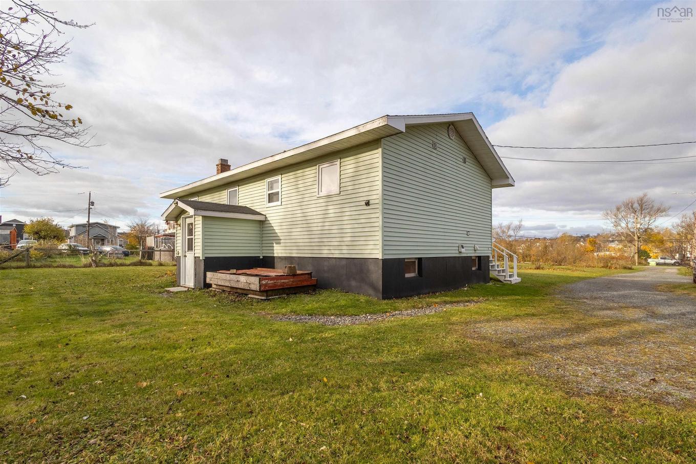 45 Brookside Street, Glace Bay, NS