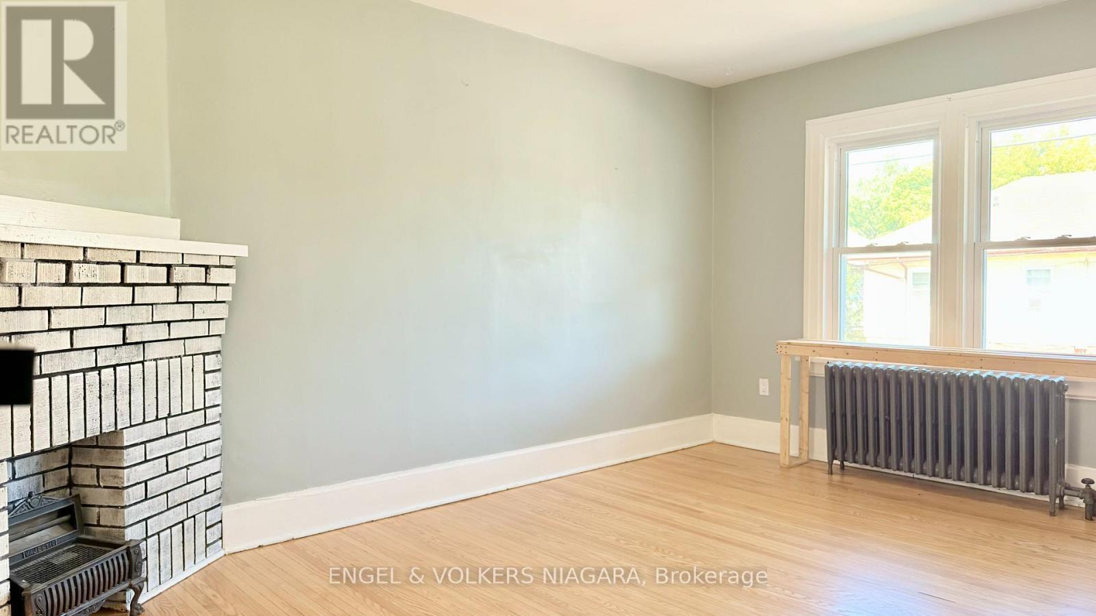 5038 Huron Street, Niagara Falls (Cherrywood), ON - Indoor Photo Showing Other Room