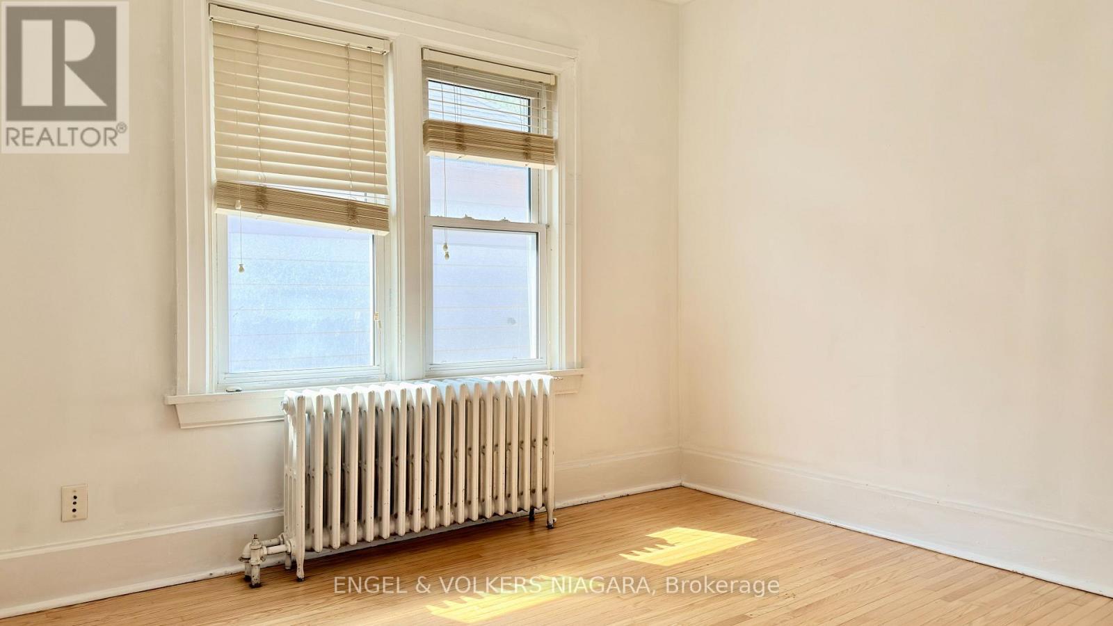 5038 Huron Street, Niagara Falls (Cherrywood), ON - Indoor Photo Showing Other Room