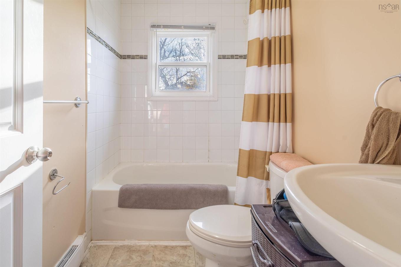 45 Brookside Street, Glace Bay, NS