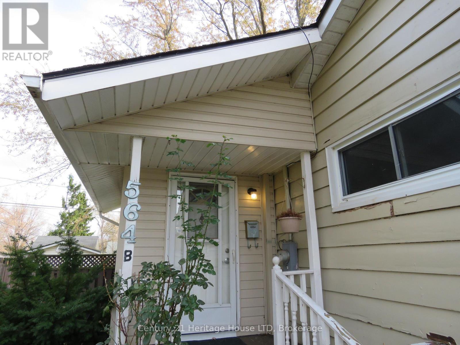 B - 564 Lakeview Road, Fort Erie (Crescent Park), ON - Outdoor With Exterior