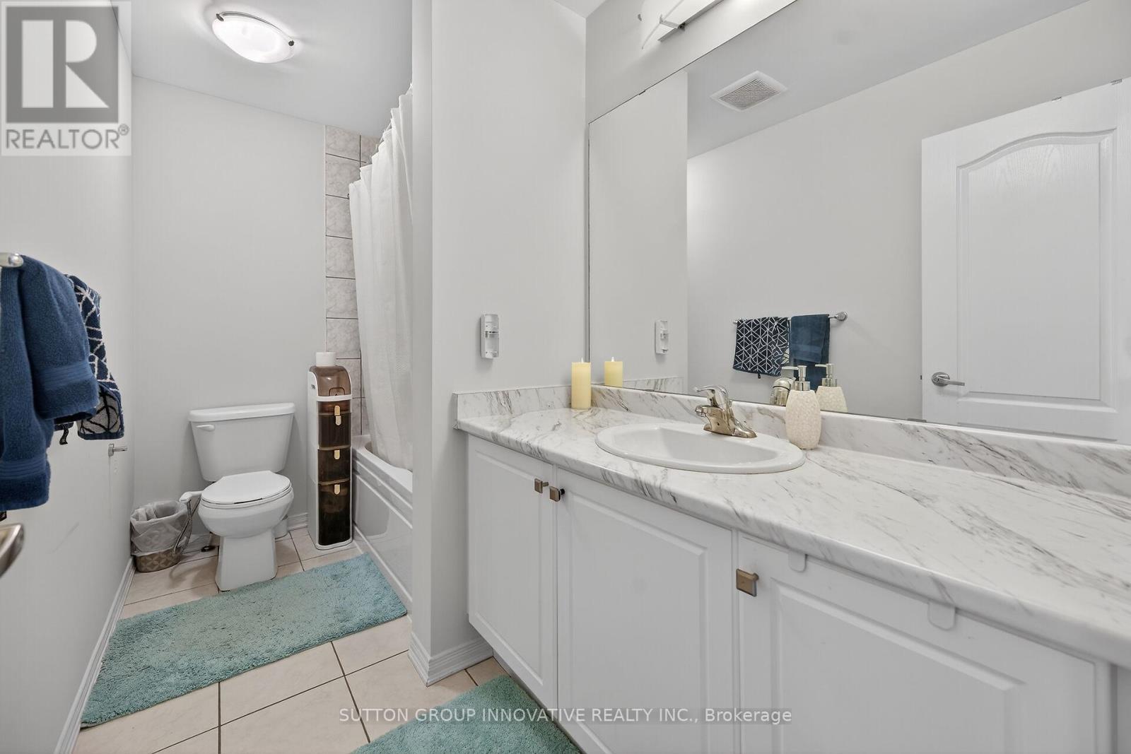18 Lise Lane, Haldimand, ON - Indoor Photo Showing Bathroom