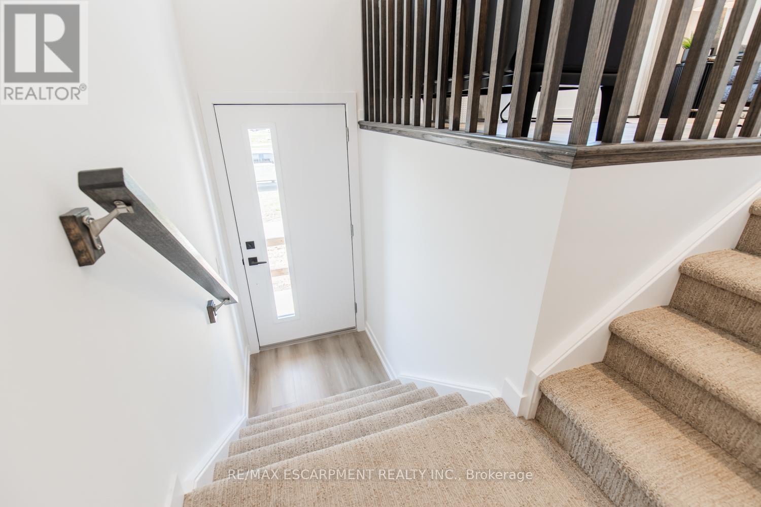 18 - 70 Kenesky Drive, Hamilton, ON - Indoor Photo Showing Other Room