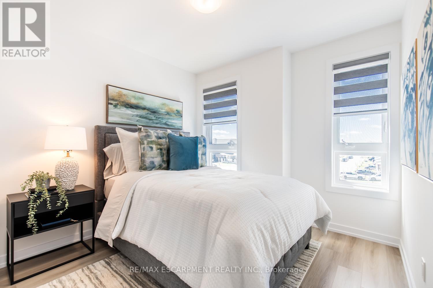 18 - 70 Kenesky Drive, Hamilton, ON - Indoor Photo Showing Bedroom