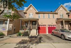 86 CARPENDALE CRESCENT E Ajax, ON L1Z 2B3
