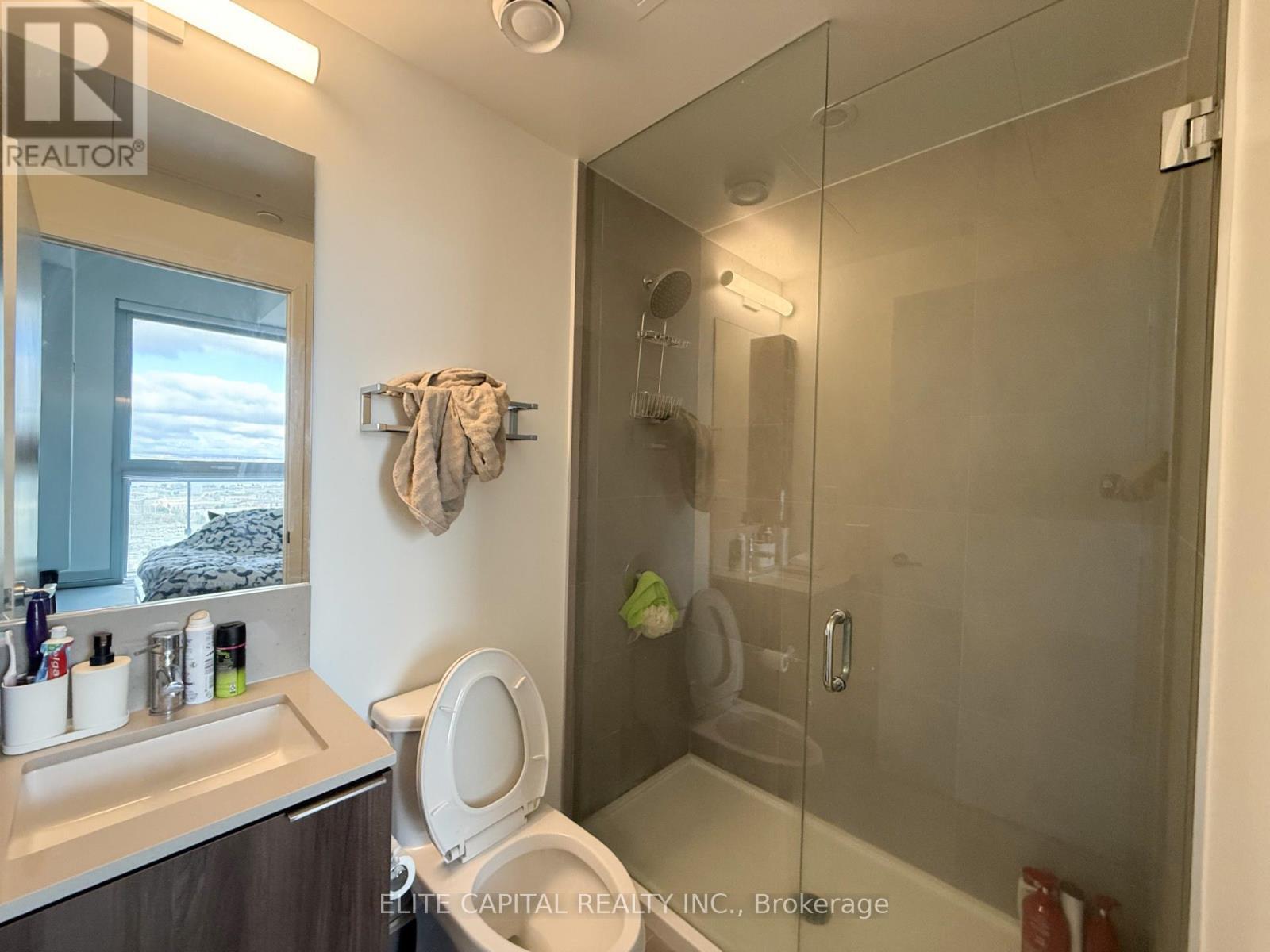 3007 - 7890 Jane Street, Vaughan, ON - Indoor Photo Showing Bathroom