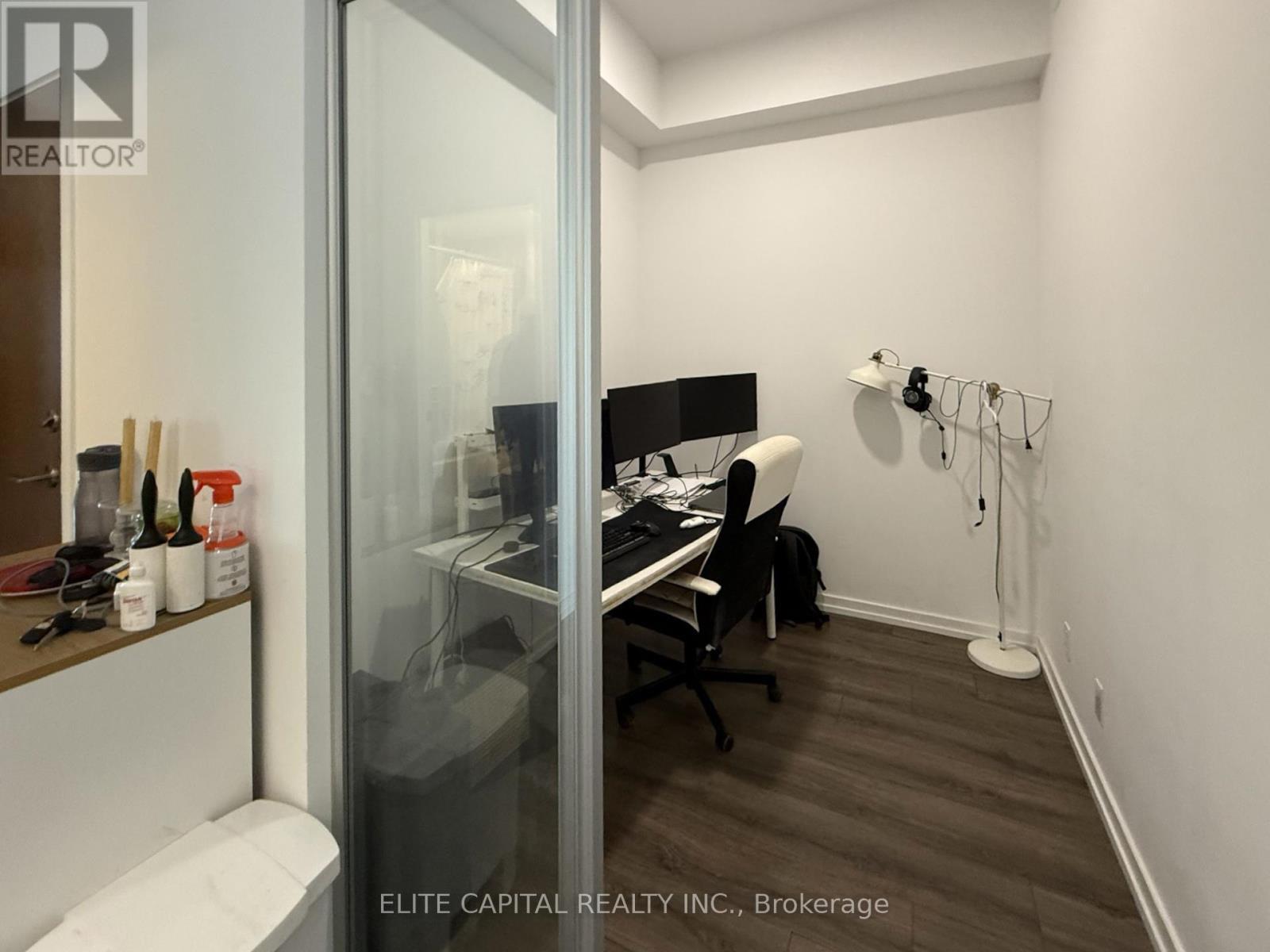 3007 - 7890 Jane Street, Vaughan, ON - Indoor Photo Showing Office