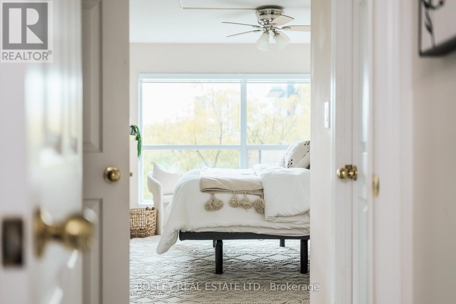 207 - 185 Oneida Crescent, Richmond Hill, ON - Indoor Photo Showing Other Room