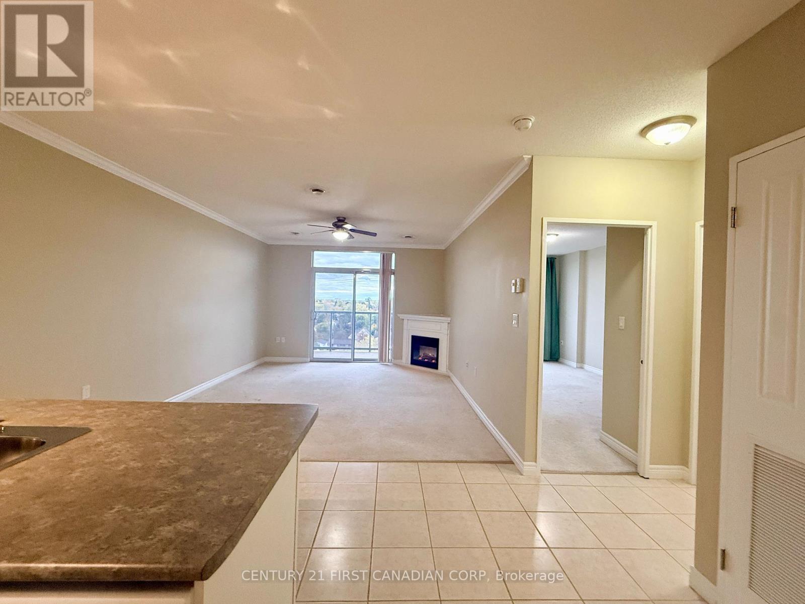 1109 - 353 Commissioners Road W, London South (South D), ON - Indoor Photo Showing Other Room