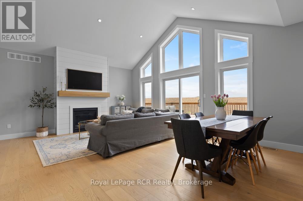 13 Jonathan Crescent, South Bruce, ON - Indoor With Fireplace