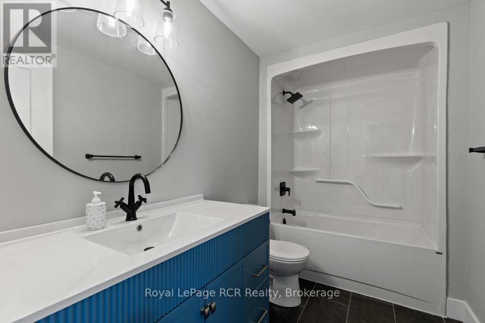 13 Jonathan Crescent, South Bruce, ON - Indoor Photo Showing Bathroom