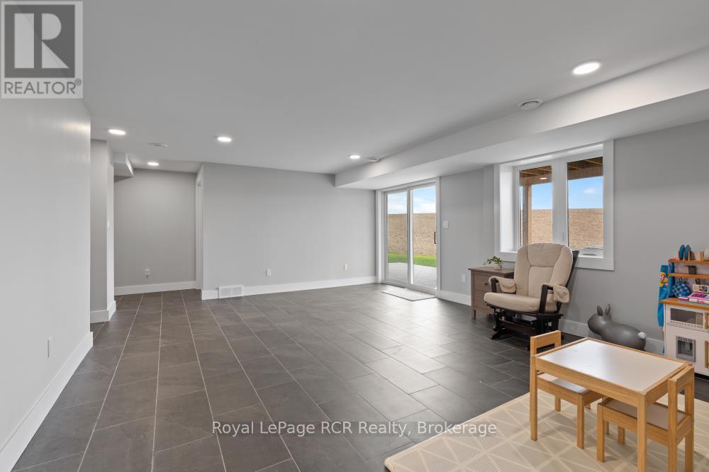 13 Jonathan Crescent, South Bruce, ON - Indoor