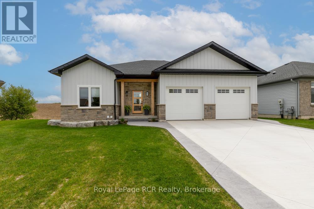 13 Jonathan Crescent, South Bruce, ON - Outdoor With Facade