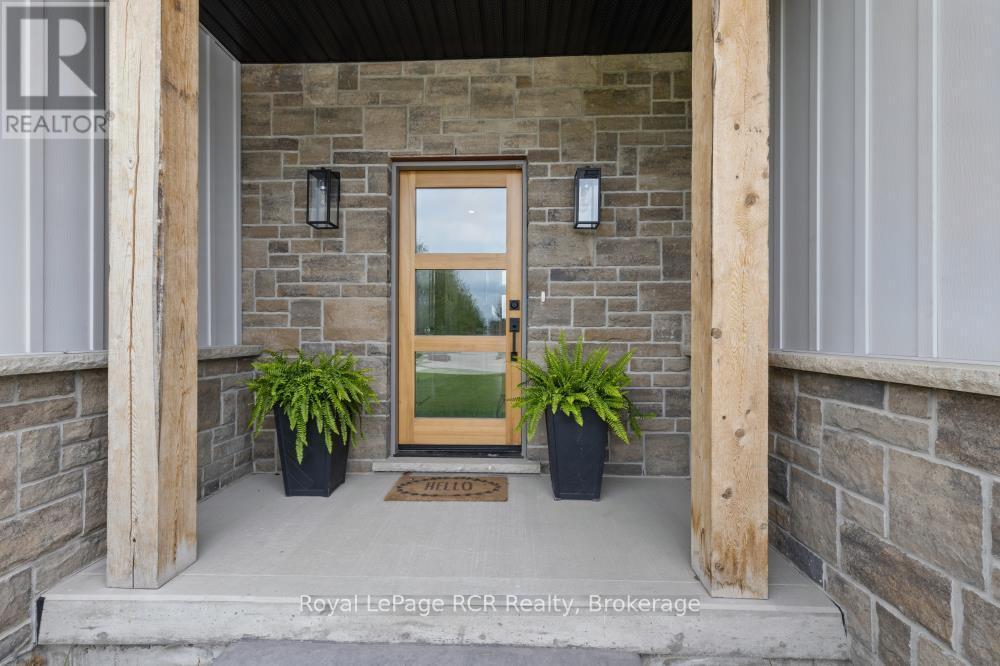 13 Jonathan Crescent, South Bruce, ON - With Exterior