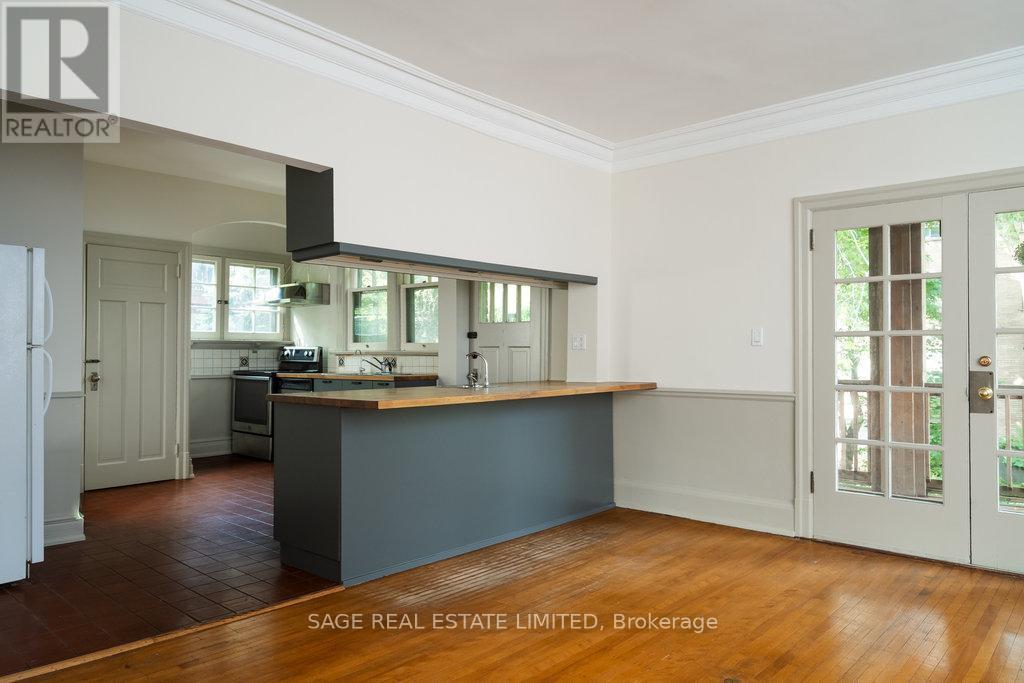 36 Mountwood Avenue, Hamilton, ON - Indoor