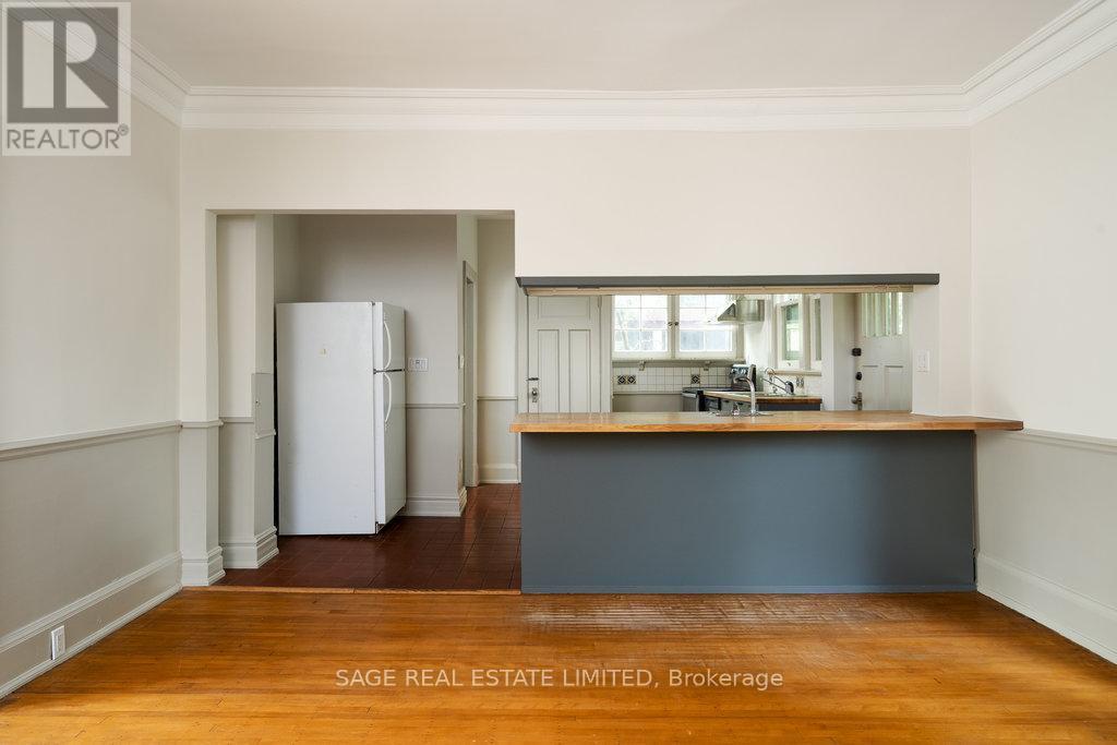 36 Mountwood Avenue, Hamilton, ON - Indoor