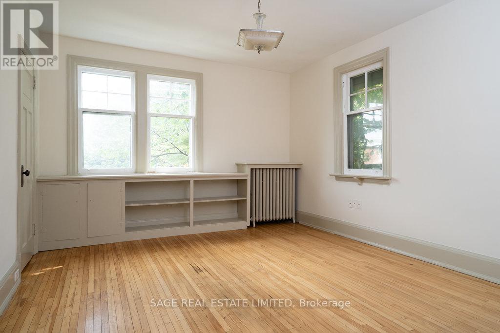 36 Mountwood Avenue, Hamilton, ON - Indoor