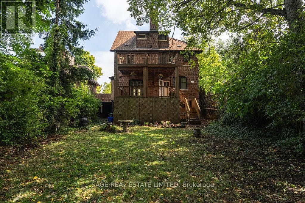 36 Mountwood Avenue, Hamilton, ON - Outdoor With Deck Patio Veranda