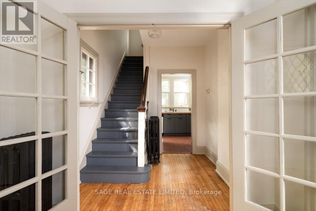 36 Mountwood Avenue, Hamilton, ON - Indoor Photo Showing Other Room