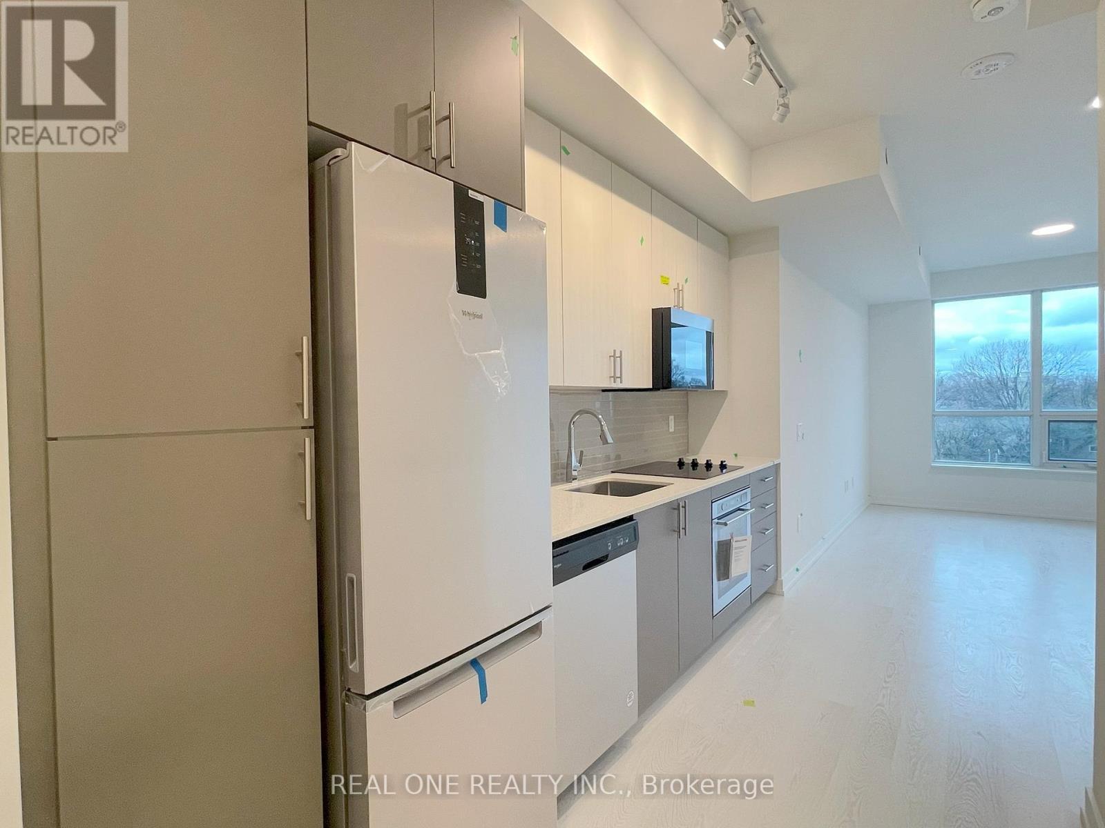 509 - 415 Main Street W, Hamilton, ON - Indoor Photo Showing Kitchen