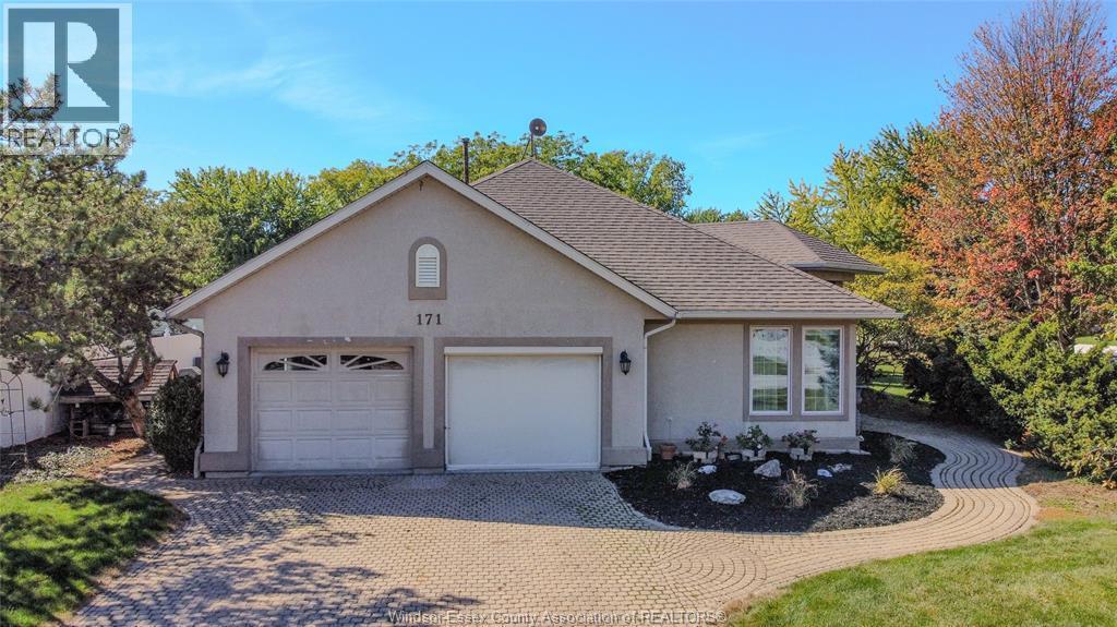 171 Sparling Dr, Lakeshore, ON - Outdoor