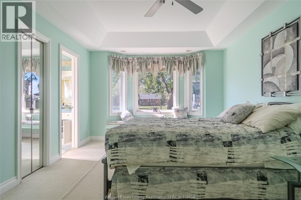 171 Sparling Dr, Lakeshore, ON - Indoor Photo Showing Bedroom