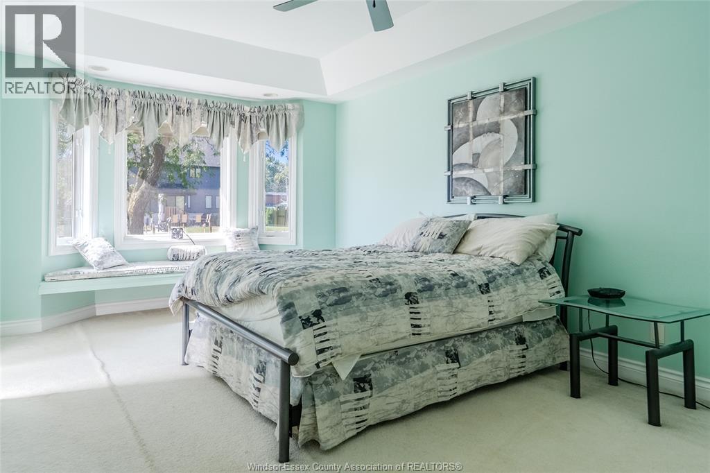 171 Sparling Dr, Lakeshore, ON - Indoor Photo Showing Bedroom