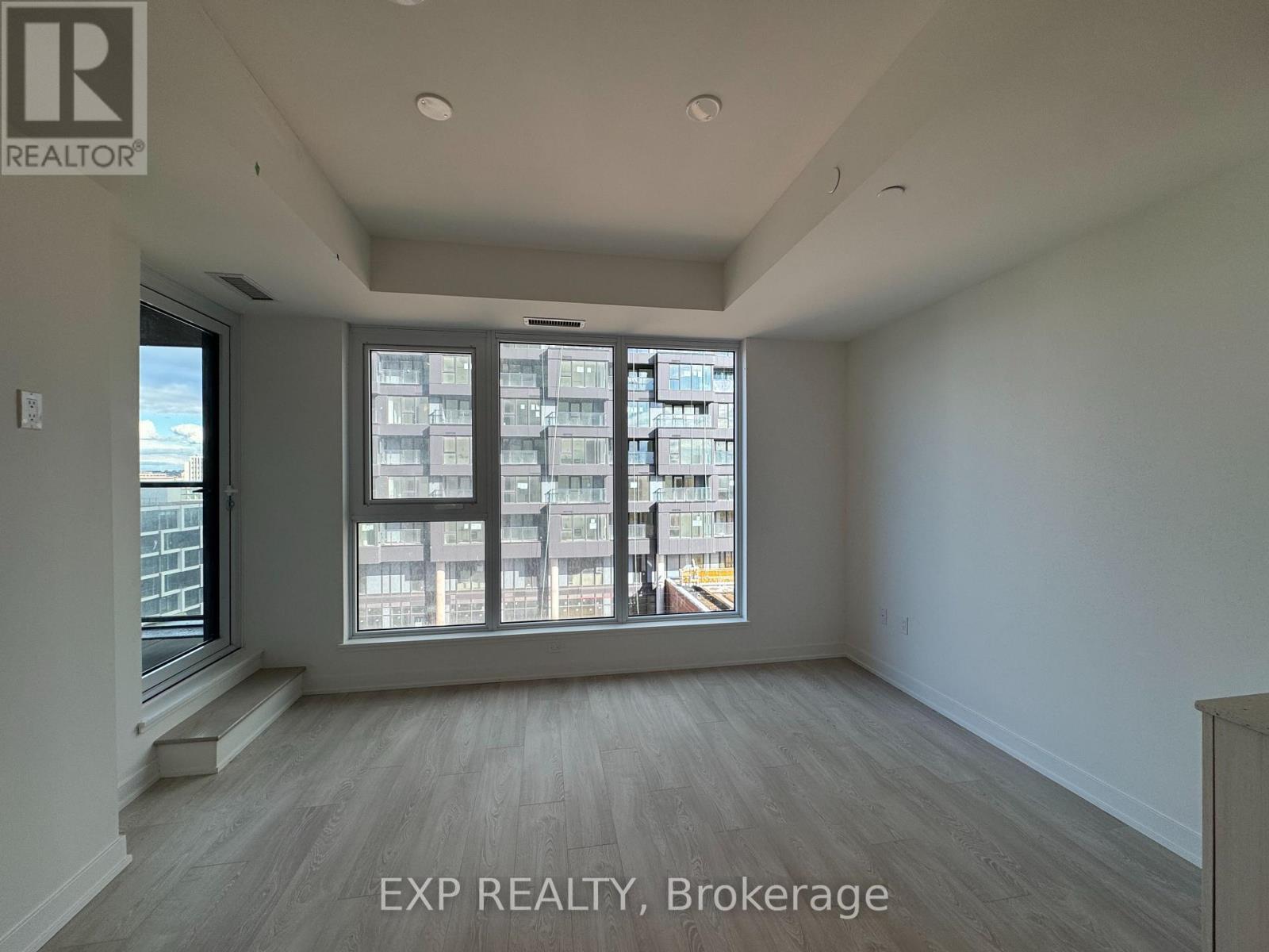 712 - 1 Quarrington Lane, Toronto, ON - Indoor Photo Showing Other Room